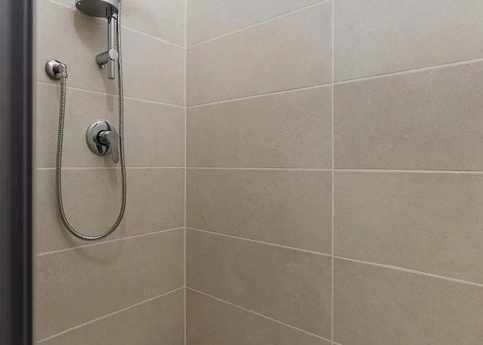 Guesthost - Doctor House - Apartament