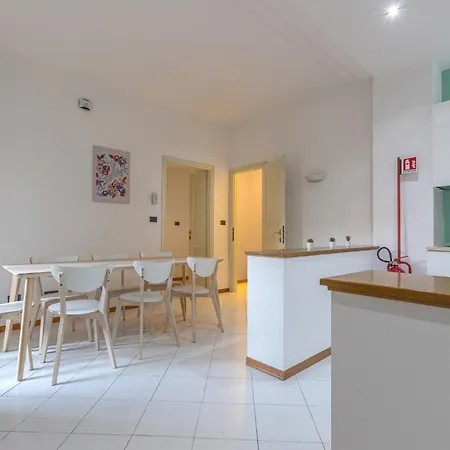 Guesthost - Doctor House - Apartamento *